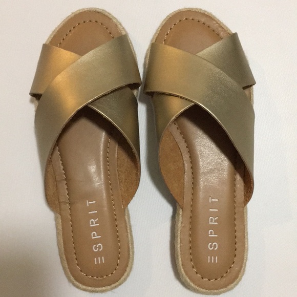 7 items for $25 Size 8 Gold-Esprit Sandal - Picture 6 of 8
